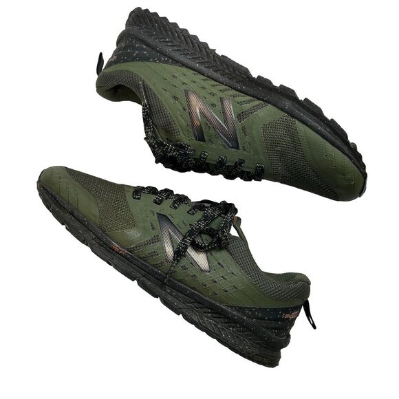New Balance FuelCore Mountain Men Sz 8.5 4E Running Forest Green MTNTRRG1 - Picture 2 of 8